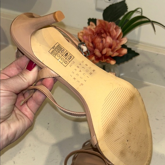 White House Black Market 9.5M 3.5 inch Nude Strappy Heels - Picture 10 of 12